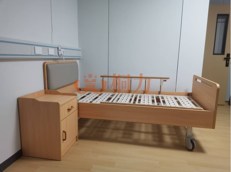 照顾护士床.jpg